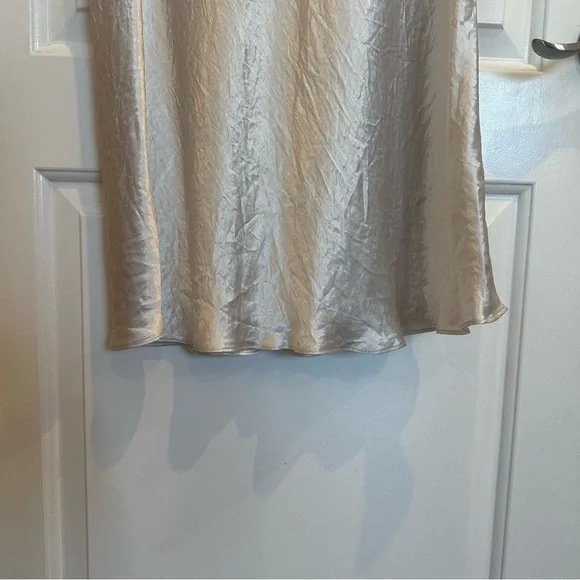 ARITZIA Slip Satin Maxi Skirt - Picture 2 of 8